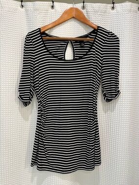 White House Black Market Black and White Striped Top